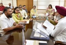 4 कर्मचारी यूनियनों के साथ बैठक के बाद, वित्त मंत्री हरपाल सिंह चीमा द्वारा अधिकारियों को सभी जायज़ माँगों पर तुरंत कार्रवाई के निर्देश