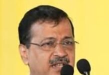 AAP Turns CBI Raid Into Direct Political Attack on BJP, Kejriwal Accuses Centre of Fighting Punjab Polls Through Agencies
